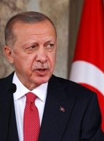 اردوغان باز هم وعده افزایش حقوق داد: ماهانه ۲۲ هزار لیر