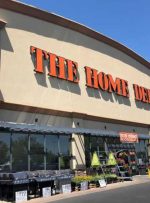 Home Depot بزرگترین درآمد در بیش از 20 سال گذشته را گزارش می کند، پیش بینی را کاهش می دهد