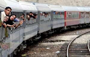 آغاز پیش فروش بلیت قطارهای مسافری از فردا
