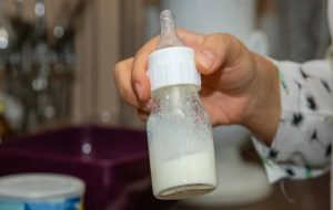 فروش شیر خشک مشروط به ارائه کد ملی می‌شود/ یارانه شیر خشک در اختیار همسایگان!