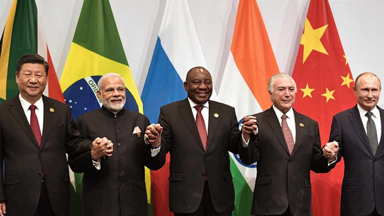 مقامات روسیه انتظار دارند امسال بر سر ارز BRICS توافق کنند