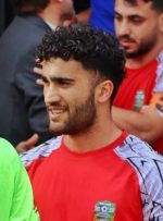 پدر فوتبالیستی که توی زمین سکته کرد: بدون اینکه تست بگیرند او را بازی دادند/ الگوی پسر من علی دایی و ناصر حجازی بودند