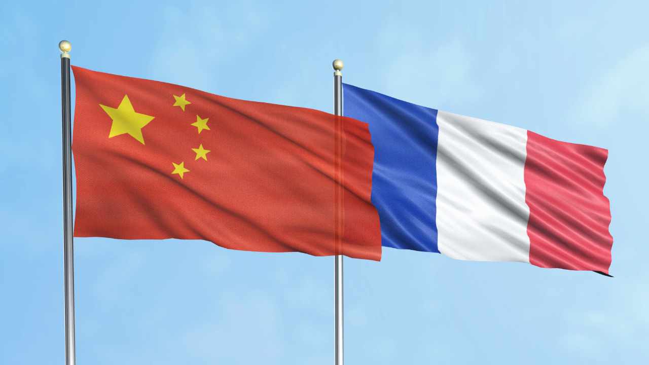 چین و فرانسه پس از دیدار ماکرون، رئیس جمهور فرانسه و شی جین پینگ، روابط خود را تعمیق خواهند داد