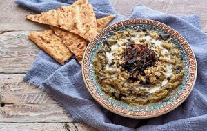 طرز تهیه کشک بادمجان + نکات طلایی تهیه در خانه طرز تهیه کشک بادمجان + نکات طلایی تهیه در خانه