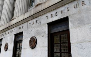 آمریکا معافیت‌های مبادلات کرونایی ایران را تمدید کرد