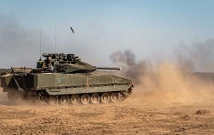 سفیر روسیه: پای واشنگتن بیش از پیش به پرتگاه بحران اوکراین باز می‌شود