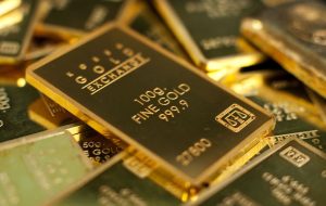 طلا در آستانه یک سقوط / این نرخ ارزان‌ترین قیمت سه ماه اخیر است