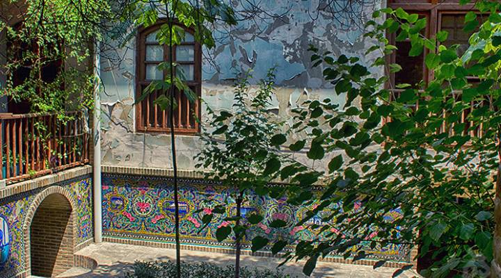 خانه صادق هدایت