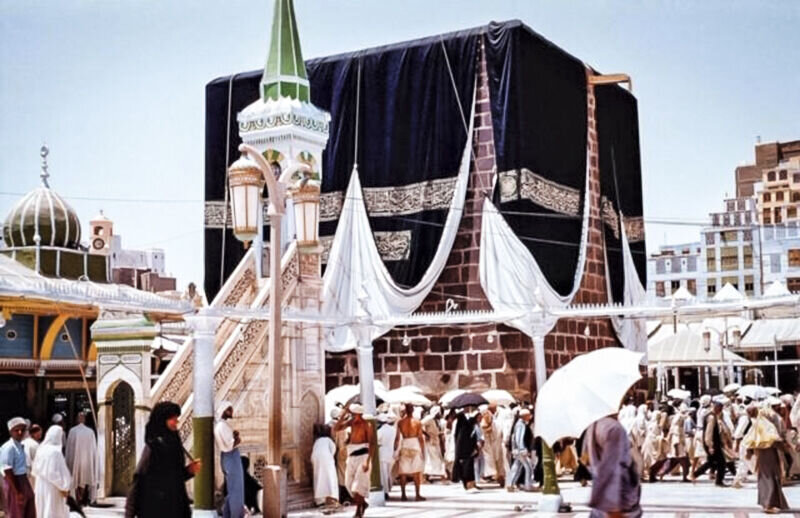 اولین عکس رنگی از کعبه