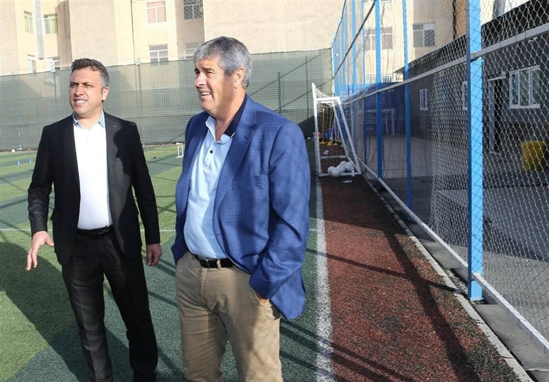 فوتبال , تیم فوتبال استقلال , 