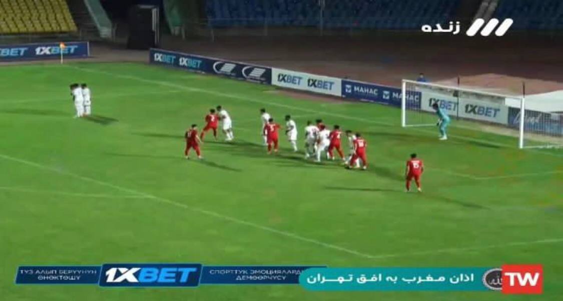 عکس | تبلیغ سایت قمار و شرط‌بندی در شبکه سه!