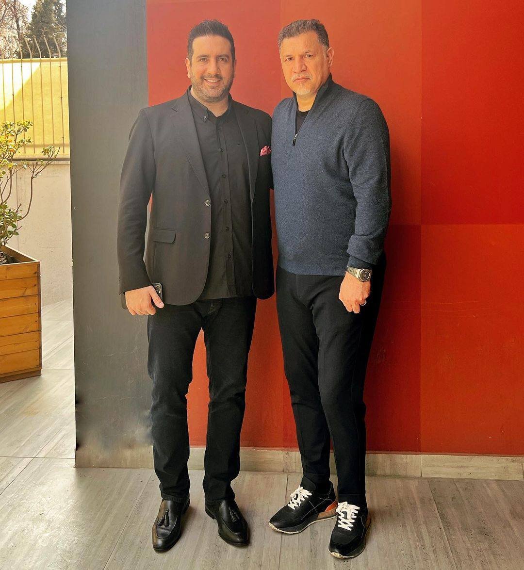 عکس| علی دایی در کنار خواننده پاپ مشهور