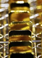 قیمت طلا با افزایش ارزش دلار آمریکا و پوند پیش از BoE پایین می‌آید