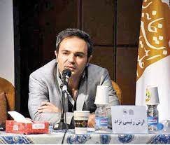 محسن رنانی سخنرانی نکرد؛ اما از اهمیت صبر شادمانه، کتاب، ورزش و رقصیدن گفت/ ستاریفر رابطه رشد اقتصادی با کاهش نزاع میان حکمرانان را تشریح کرد