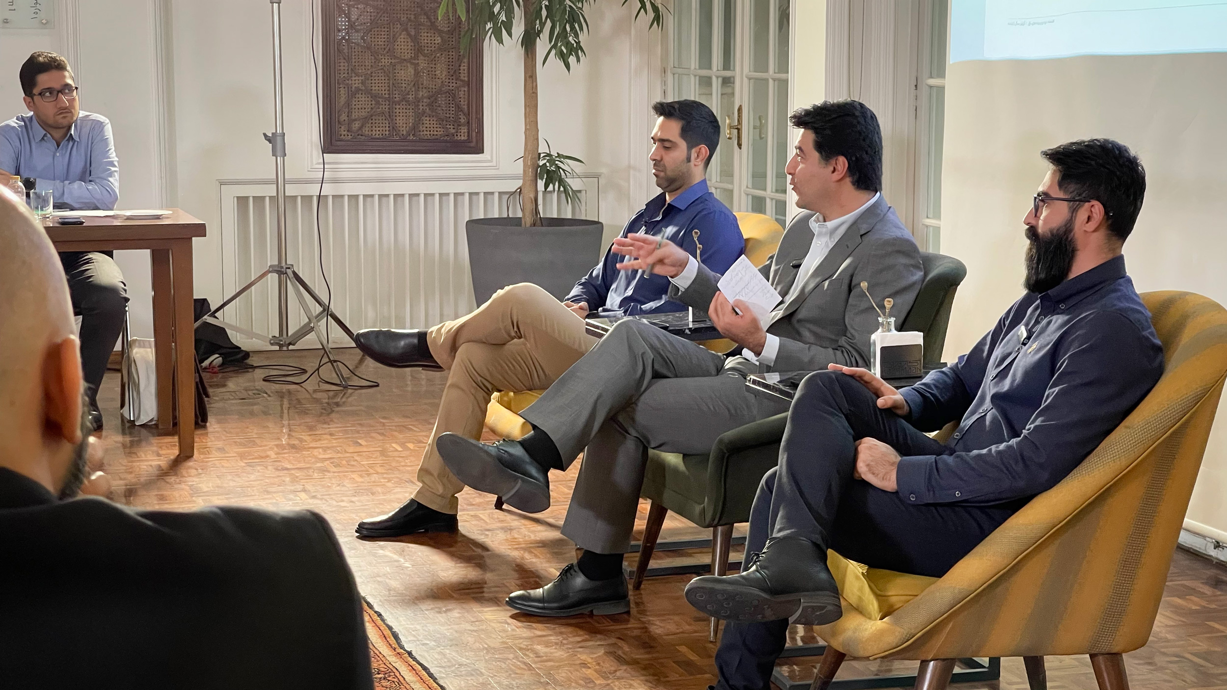 کارنامه‌ی بازار خودرو در سالی که پراید و پیکان به صدر معاملات بازگشتند