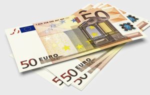 یورو/دلار آمریکا پس از تصمیم بانک مرکزی اروپا افزایش یافت، یورو/ین به بالاترین حد 15 سال رسید