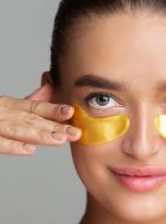 ۱۱ توصیه درماتولوژیست‌ها برای اینکه زیر چشمانتان زیباتر شود
