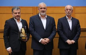 کرمان موتور واحد برتر در گروه صنایع خودرو در سال ۱۴۰۱