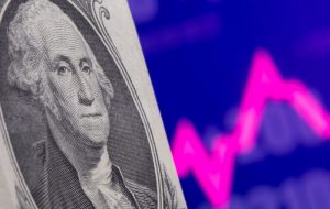آسیا FX جلوتر از فدرال رزرو سقوط کرد، دلار تقویت شد توسط Investing.com
