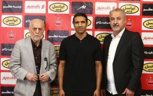 عکس| رونمایی از یاغی جدید فوتبال ایران با لباس پرسپولیس