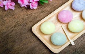 موچی چیست؛ معرفی انواع و طرز تهیه این شیرینی ژاپنی
