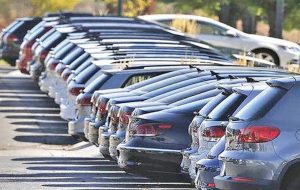 سقوط سنگین وارداتی‌ها/ قیمت این خودرو ۲ میلیارد تومان ریزش کرد