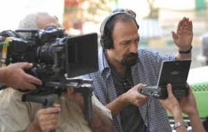 اصغر فرهادی در لس‌آنجلس فیلم می‌سازد