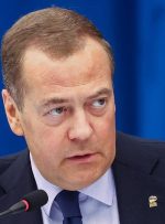 واکنش مدودف به برنامه احتمالی اوکراین برای تصرف شبه جزیره کریمه واکنش مدودف به برنامه احتمالی اوکراین برای تصرف شبه جزیره کریمه