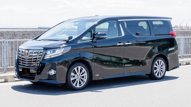 تویوتا آلفارد