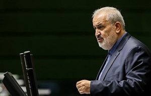 تکیه حامی براندازی جمهوری اسلامی بر صندلی ریاست اتاق بازرگانی