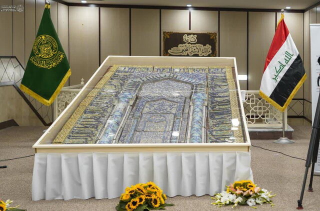 محراب ایرانی حرم امام علی(ع) رونمایی شد + عکس