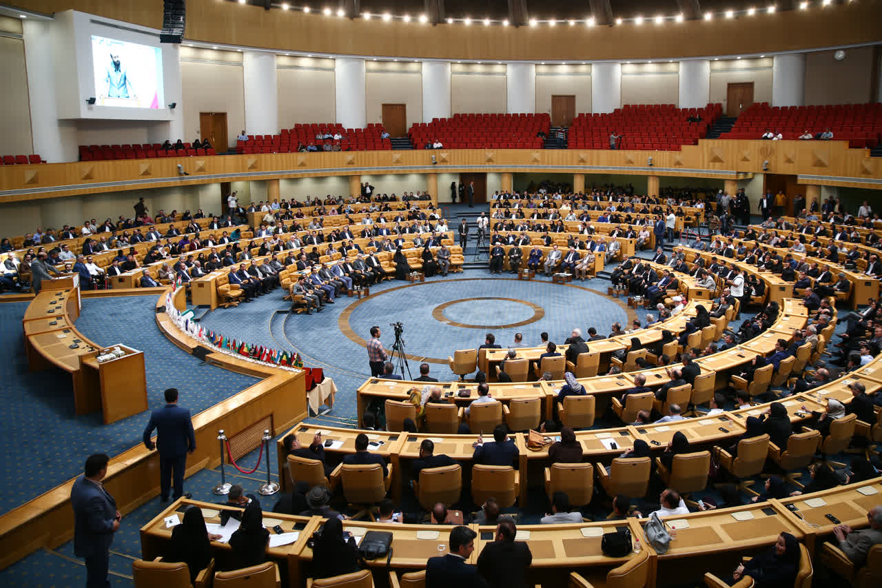 کسب «جایزه ملی کیفیت ایران» توسط شرکت عالیفرد (سن ایچ)