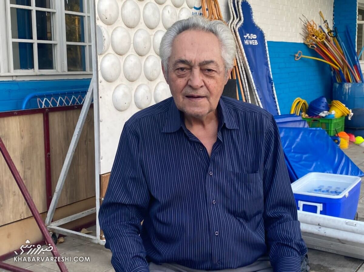 ۱۵ بار به فدراسیون رفتم ولی نگذاشتند تاج را ببینم!