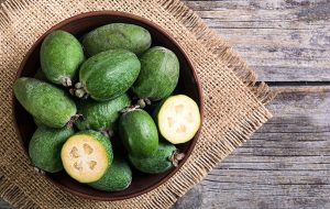 با این میوه از ابتلا به دیابت پیشگیری کنید با این میوه از ابتلا به دیابت پیشگیری کنید