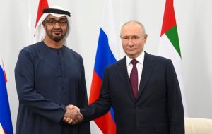 تمایل امارات به برگزاری نشستی میان پوتین و زلنسکی در دبی