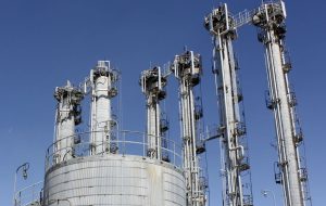 جواهری جدید در دل ایران؛ تنها کارخانه تولید آب سنگین غرب آسیا در اراک جواهری جدید در دل ایران؛ تنها کارخانه تولید آب سنگین غرب آسیا در اراک