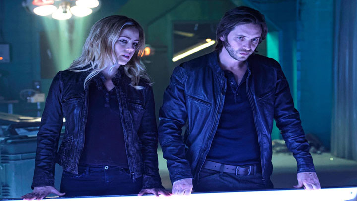 ۱۲ میمون یکی از بهترین سريال های آخرالزمانی