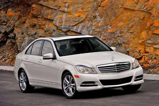 اتومبیل مرسدس C250