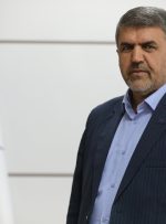 بانک صادرات ایران پای کار «خدمت» ایستاده است بانک صادرات ایران پای کار «خدمت» ایستاده است