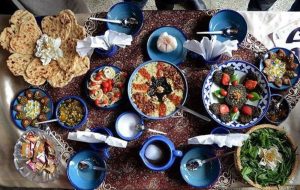 تندیس طلایی جشنواره خوراک ارمنستان به آشپزهای ایرانی رسید