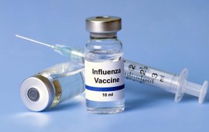 توزیع واکسن آنفلوآنزا در داروخانه‌ها / قیمت واکسن چند؟