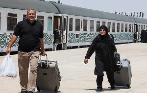 قطار فوق‌العاده تهران-کرمانشاه-تهران راه‌اندازی شد-راهبرد معاصر