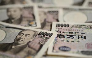 Japanese Yen (JPY) Clobbered To New ’23 Lows; Skirts ‘Intervention Zone’