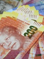 ZAR Buoyed by Declining US Sentiment, Job Openings