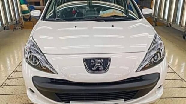 تغییر حاشیه‌ساز پژو ۲۰۷ و توضیح ایران‌خودرو/ عکس