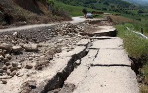 خسارت ناشی از رانش زمین در منطقه حصار کرج صبح امروز + فیلم خسارت ناشی از رانش زمین در منطقه حصار کرج صبح امروز + فیلم