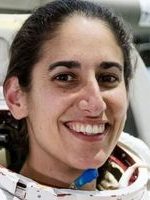 فضانورد زن ایرانی-آمریکایی به فضا رفت + فیلم