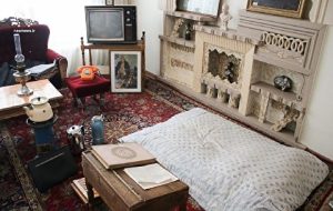 وسایل متعلق به استاد شهریار ثبت ملی می‌شود