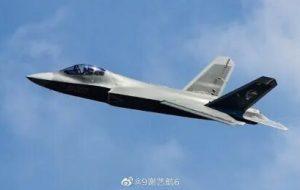 چین با این جنگنده مقابل آمریکا می‌ایستد!/ عکس