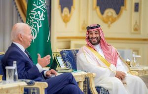 فریدمن خطاب به بایدن و محمد بن سلمان: نگذارید نتانیاهو شما را کودن فرض کند